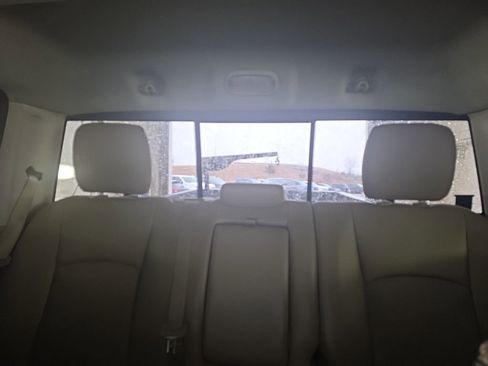 Used 2012 RAM 3500 Laramie w/ Cold Weather Group image 10