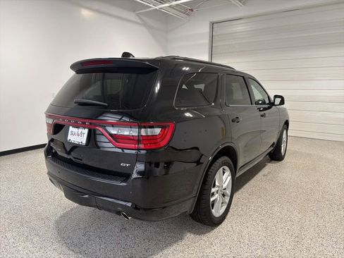 Used 2023 Dodge Durango GT image 4
