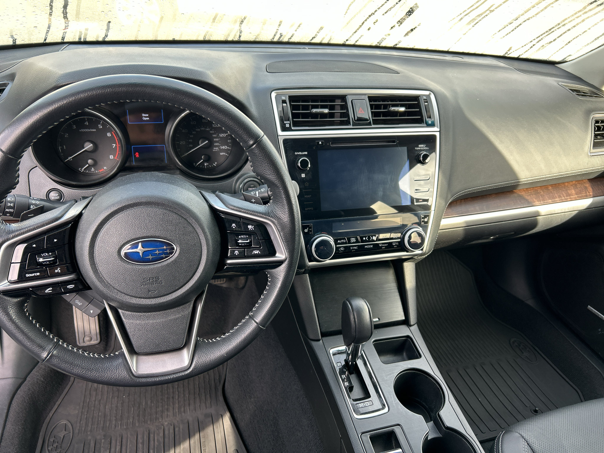 Used 2018 Subaru Outback 2.5i Limited AWD/4WD image 18