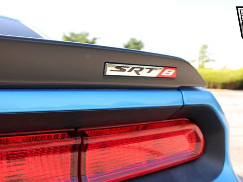 Used 2010 Dodge Challenger SRT8 w/ SRT Option Group II image 24