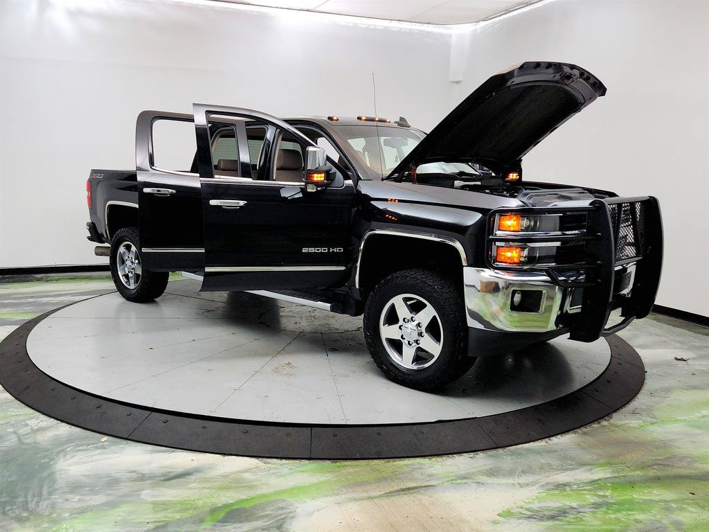 Used 2016 Chevrolet Silverado 2500 LTZ w/ Duramax Plus Package AWD/4WD image 10