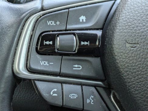 Used 2018 Honda Accord EX-L image 27