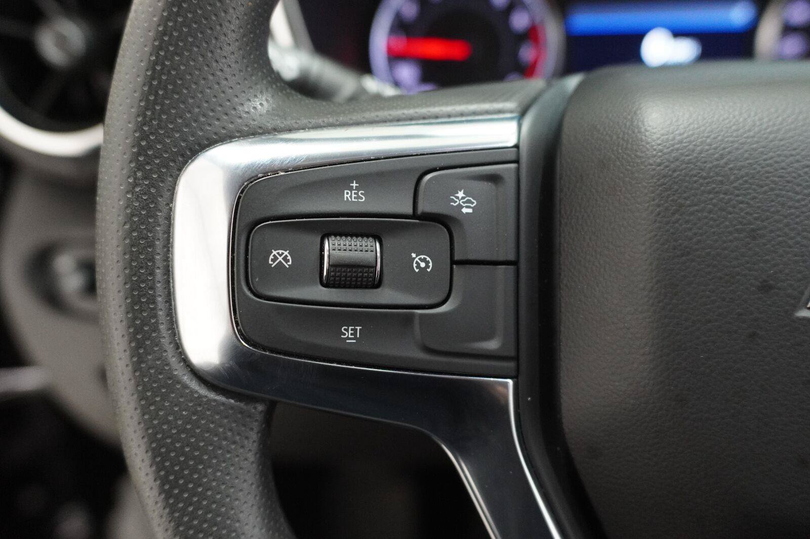 Used 2024 Chevrolet Blazer LT w/ Convenience Package FWD image 15