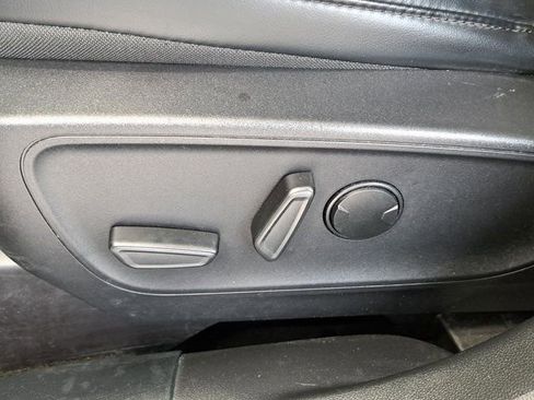 Used 2025 Ford Escape ST-Line FWD image 21
