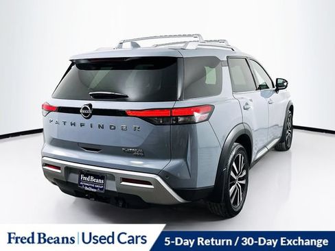 Used 2023 Nissan Pathfinder Platinum AWD/4WD image 10