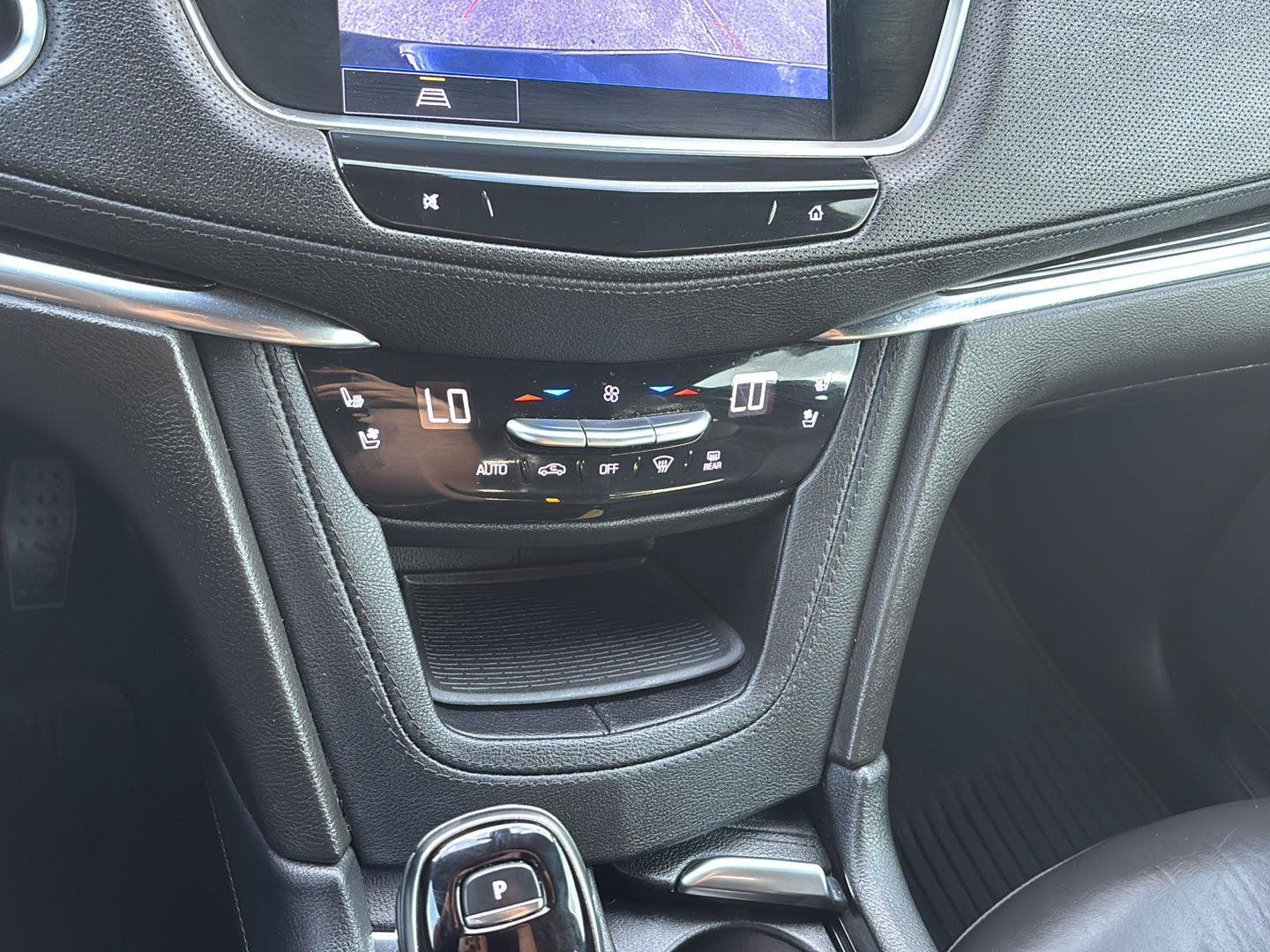 Used 2022 Cadillac XT5 Premium Luxury FWD image 36