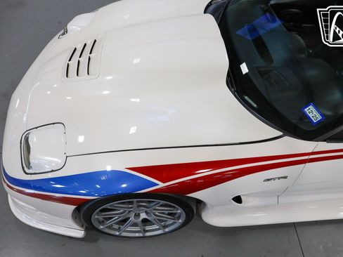 Used 2002 Chevrolet Corvette Z06 w/ Memory Pkg RWD image 32