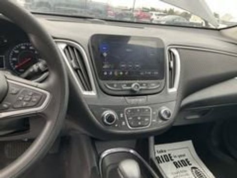 Used 2023 Chevrolet Malibu LT w/ Driver Confidence Package image 13
