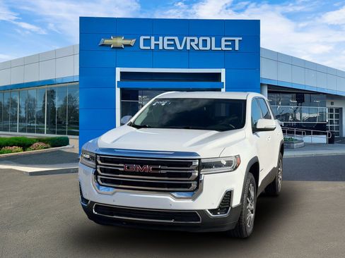 Certified 2022 GMC Acadia SLE image 4