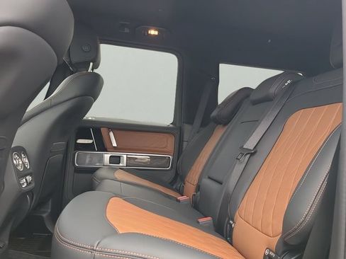 Used 2027 Mercedes-Benz G 63 AMG 4MATIC image 12