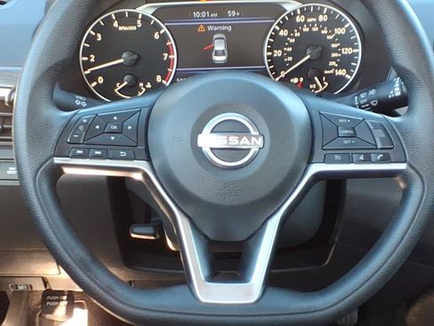 Certified 2024 Nissan Altima 2.5 SV image 6