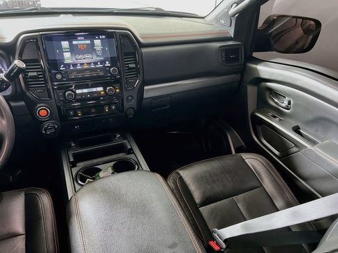 Used 2021 Nissan Titan PRO-4X w/ Pro-4x Convenience Package AWD/4WD image 21