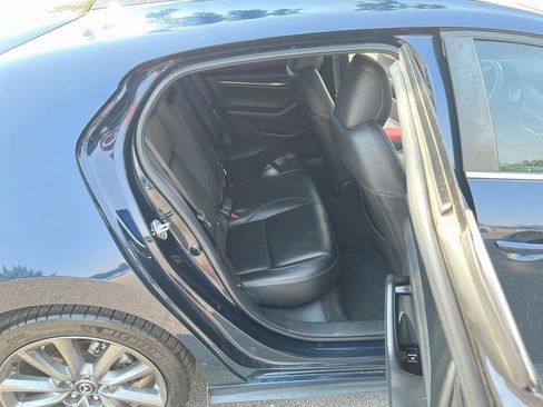 Used 2022 MAZDA MAZDA3 s AWD/4WD image 26