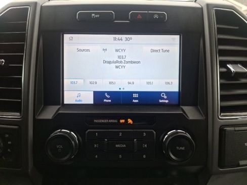 Used 2020 Ford F150 XLT image 19