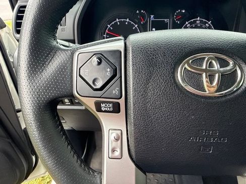 Used 2022 Toyota 4Runner SR5 Premium AWD/4WD image 20