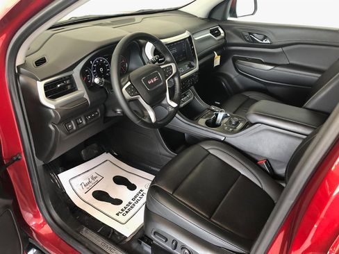 Used 2023 GMC Acadia SLT w/ Technology Package image 5