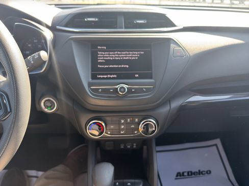 Used 2023 Chevrolet TrailBlazer LT image 12