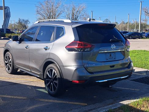 Certified 2020 Nissan Rogue SL w/ Premium Package image 6
