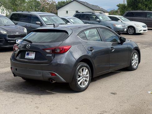 Used 2016 MAZDA MAZDA3 i Grand Touring FWD image 5