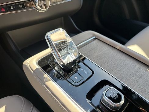 New 2026 Volvo XC90 B5 Plus image 14