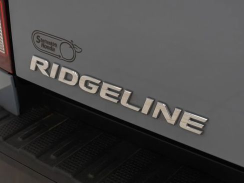 Used 2023 Honda Ridgeline Sport image 12