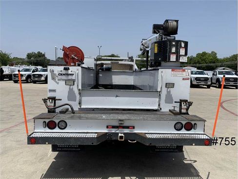 Used 2016 Ford F550 4x4 SuperCab Super Duty image 10