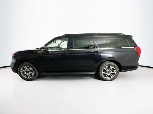 Used 2025 Ford Expedition Max Active image 4