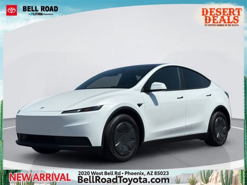 Used 2026 Tesla Model Y 2WD image 1