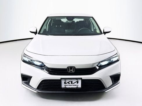 Used 2023 Honda Civic LX image 2