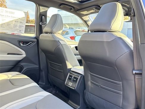 New 2025 Subaru Forester Limited image 18