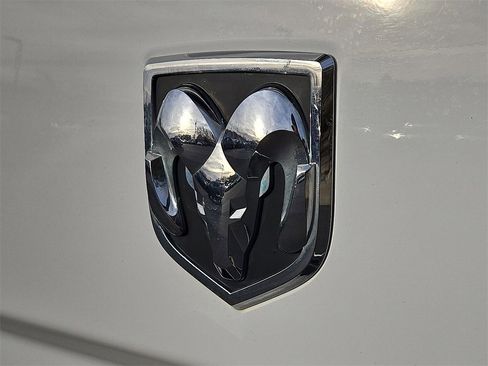 Used 2014 RAM 1500 Express image 27