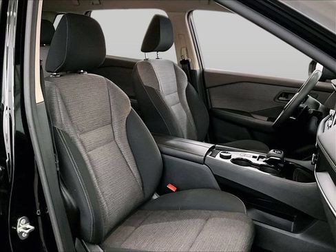 Used 2021 Nissan Rogue S AWD/4WD image 8