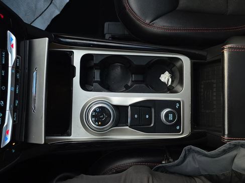 Certified 2023 Ford Explorer ST-Line w/ Class IV Trailer Tow Package image 25