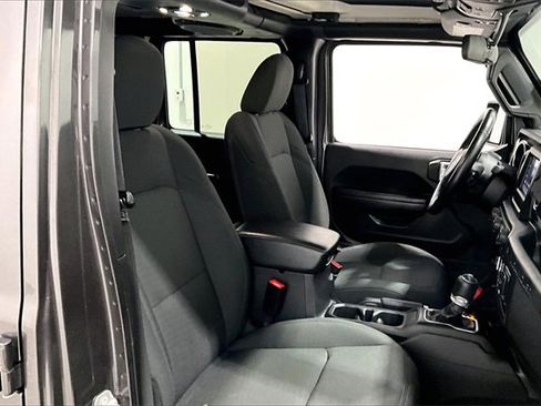 Used 2020 Jeep Wrangler Unlimited Sport image 29