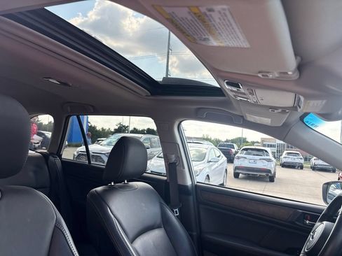 Used 2019 Subaru Outback 2.5i Limited AWD/4WD image 31