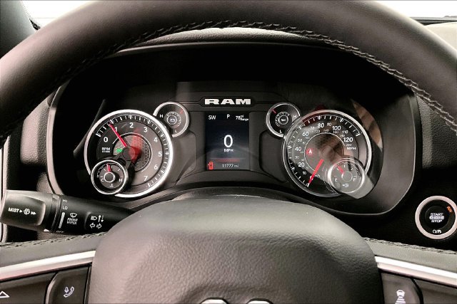 Used 2025 RAM 1500 Big Horn AWD/4WD image 28