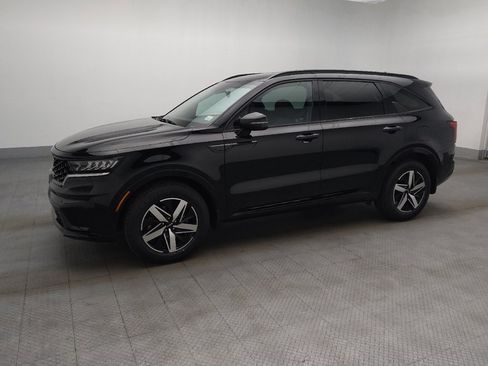 Used 2023 Kia Sorento S FWD image 2