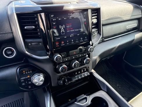 Used 2021 RAM 1500 Laramie w/ Sport Appearance Package AWD/4WD image 21