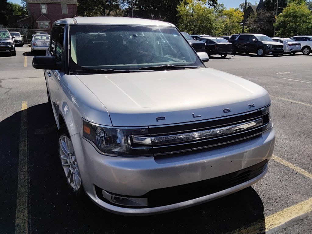 Used 2018 Ford Flex SEL FWD image 6