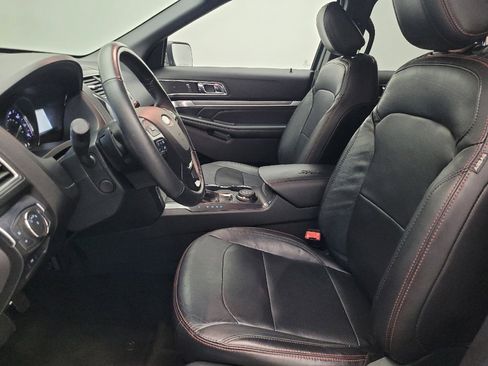 Used 2018 Ford Explorer Sport w/ Equipment Group 401A image 17