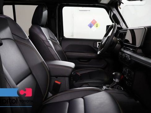 Used 2024 Jeep Gladiator Sport w/ Premium Package AWD/4WD image 25