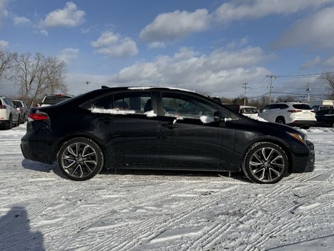 Used 2022 Toyota Corolla SE image 7