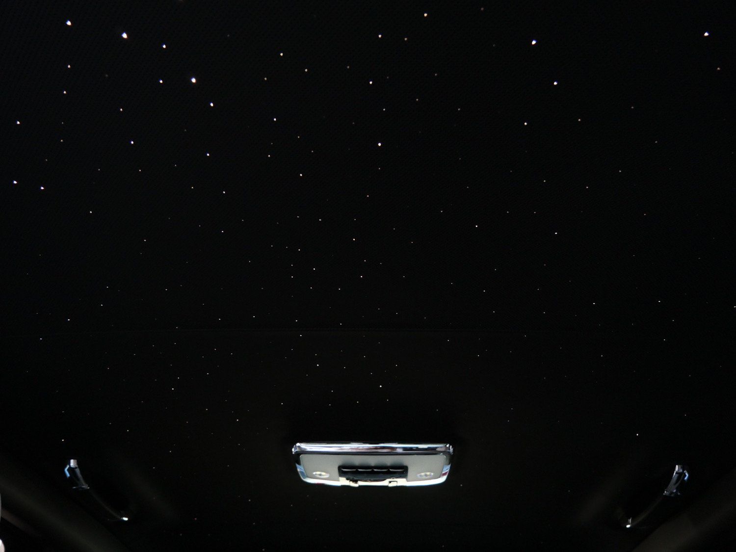 Certified 2025 Rolls-Royce Cullinan AWD/4WD image 18