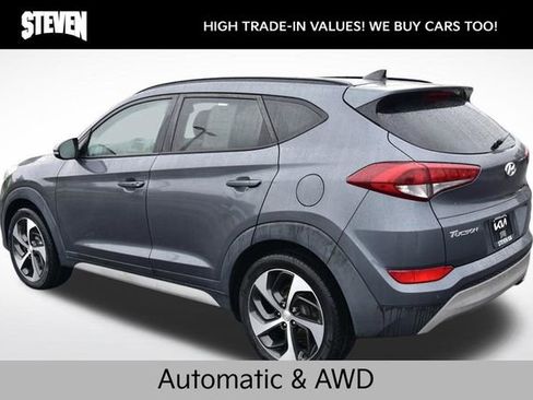 Used 2018 Hyundai Tucson Value AWD/4WD image 3