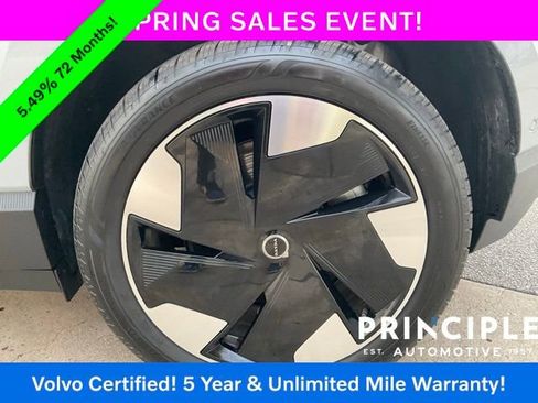 Certified 2025 Volvo EX30 Ultra image 13