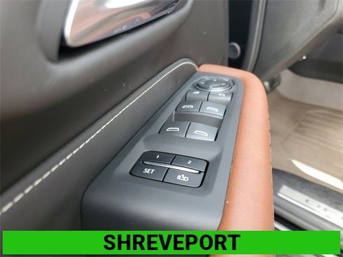 Certified 2024 GMC Yukon XL Denali Ultimate image 24