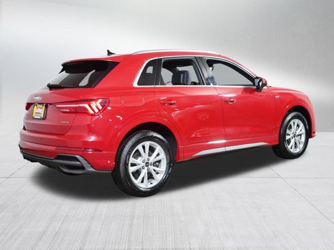 Used 2024 Audi Q3 2.0T Premium image 7