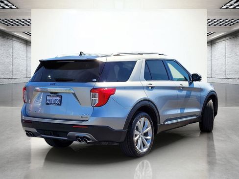 Used 2024 Ford Explorer Platinum w/ Technology Package image 7