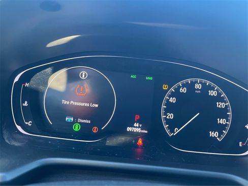 Used 2018 Honda Accord LX image 16