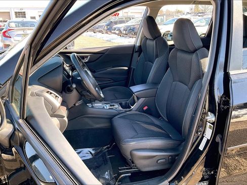 Certified 2023 Subaru Forester Premium image 8